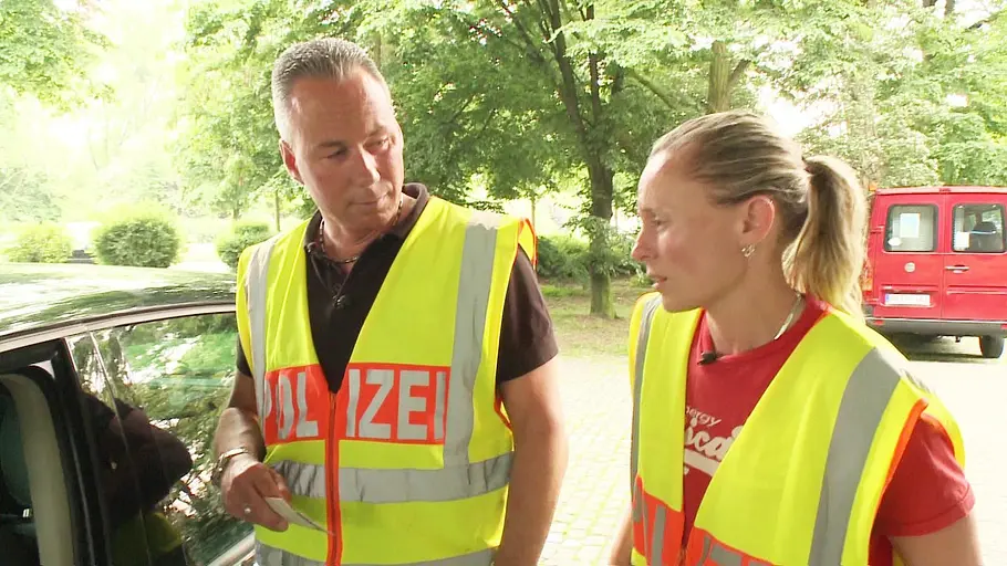Schneller als die Polizei erlaubt schneller als die polizei erlaubt