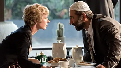 Anna Stieblich und Hilmi Sözer übernehmen die Hauptrollen in „Der Hodscha und die Piepenkötter“  - Foto: WDR/Martin Valentin Menke