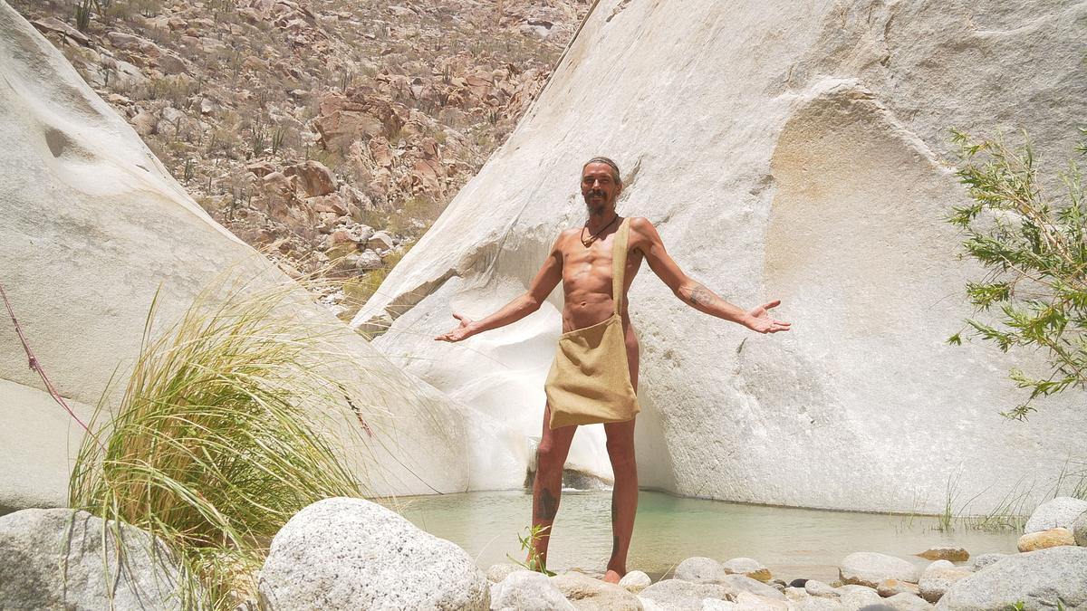 naked survival - ausgezogen in die wildnis