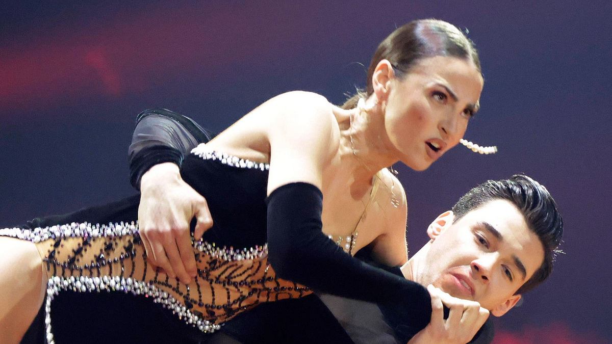 „Let’s Dance“-Star Ekat hat Grenzen Diego Pooth wirbelt bei „Let’s Dance“ eine angestrengt schauende Ekaterina Leonova durch die Luft