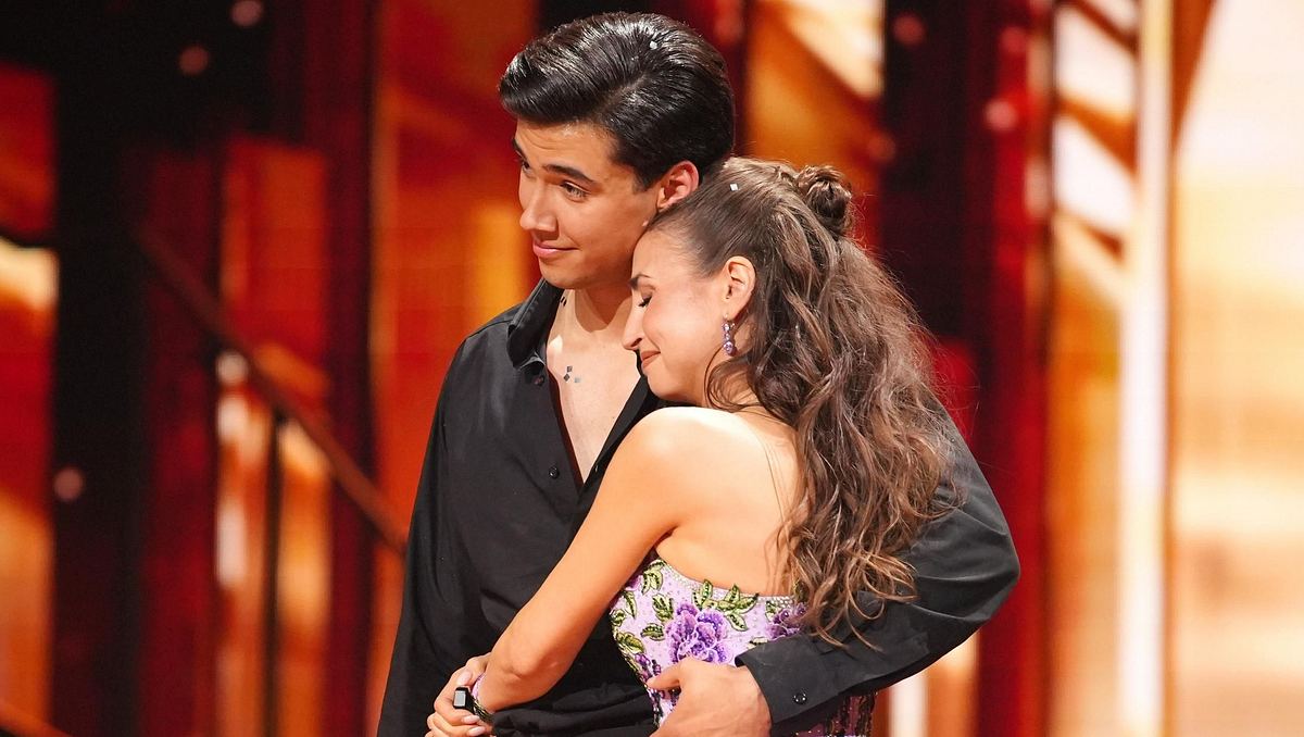 Diego Pooth bricht mitten im „Let's Dance“-Finale das Protokoll