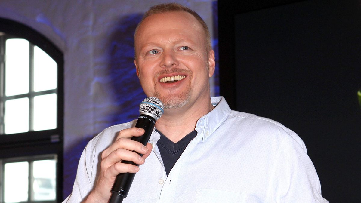 Stefan Raab lächelt