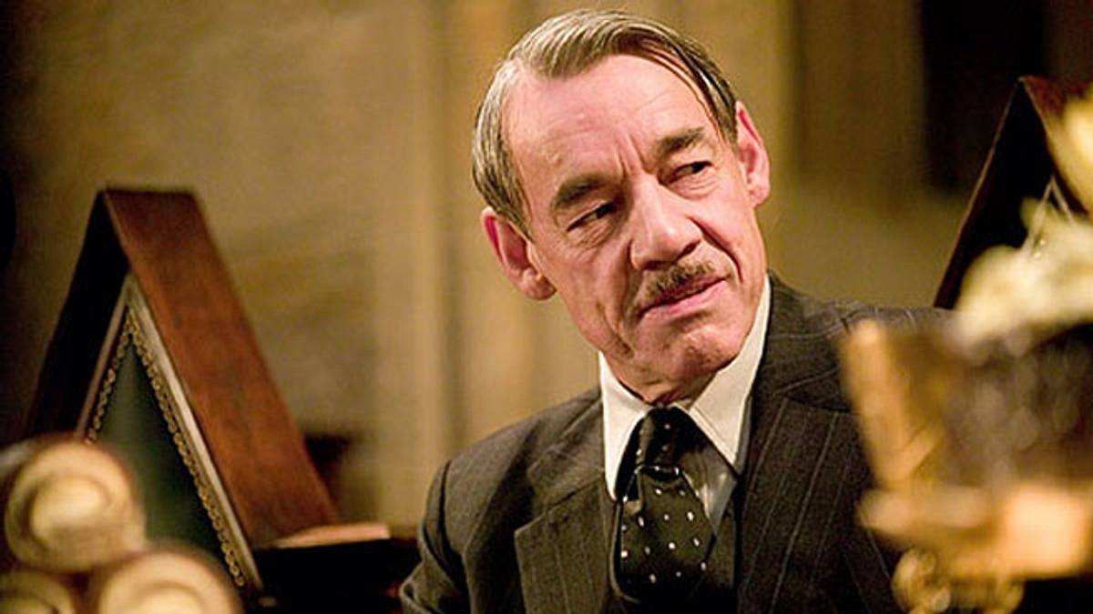 Roger Lloyd-Pack