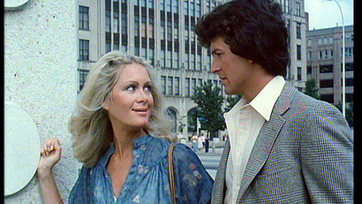 Joan Van Ark in einer Folge Dallas