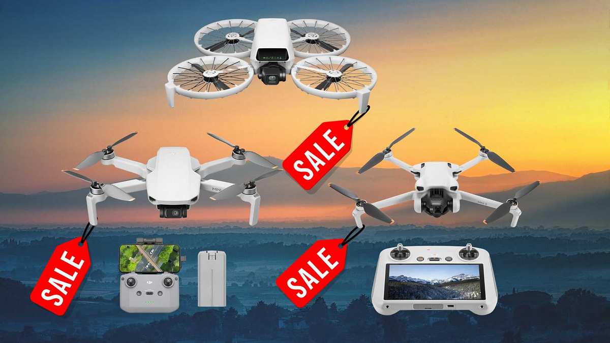 Drei unterschiedliche DJI Drohnen mit Sale-Preisschild vor Himmel-Hintergrund