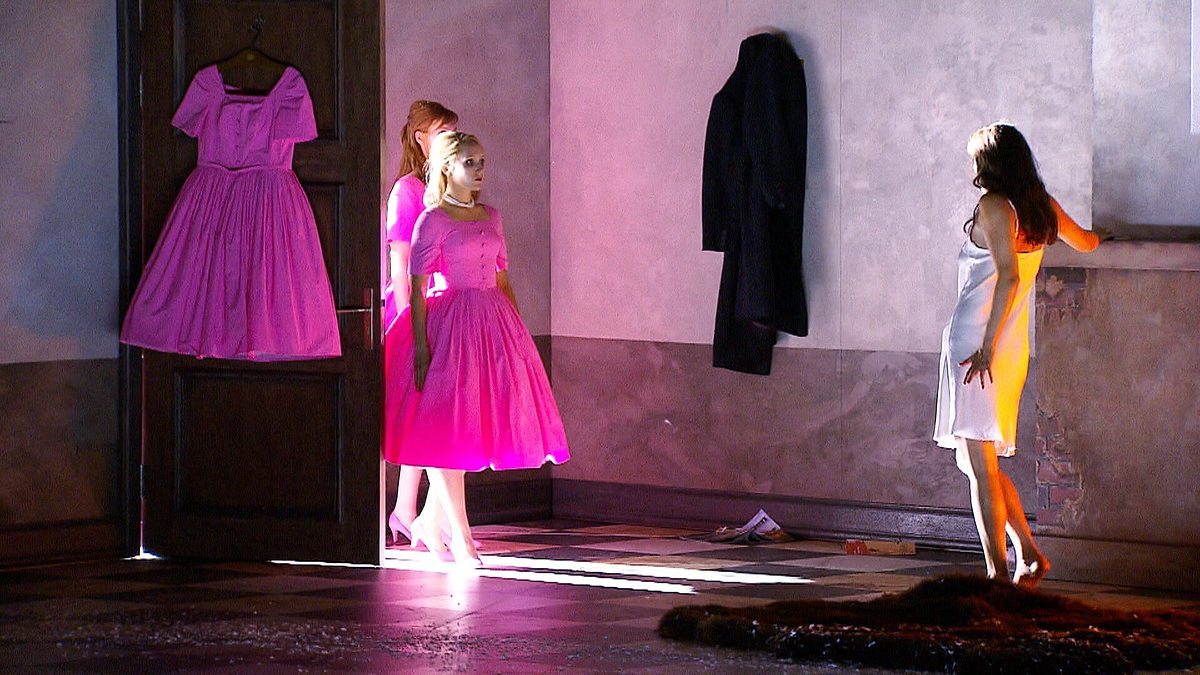 weltstars im grünen - die tiroler festspiele in erl