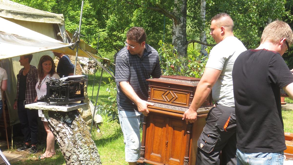 der trödeltrupp - das geld liegt im keller