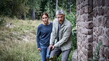mord im mittsommer - Foto: Media Press / Honorarfrei - nur für diese Sendung bei Nennung ZDF und Johan Paulin. / ZDF und Johan Paulin / Johan Paulin mord im mittsommer - Foto: Media Press / Honorarfrei - nur für diese Sendung bei Nennung ZDF und Johan Paulin. / ZDF und Johan Paulin / Johan Paulin
