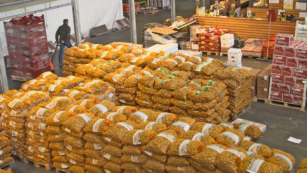 Gemüse, Obst, Geschäftemacher - Nachtschicht auf dem Großmarkt gemüse, obst, geschäftemacher - nachtschicht auf dem großmarkt