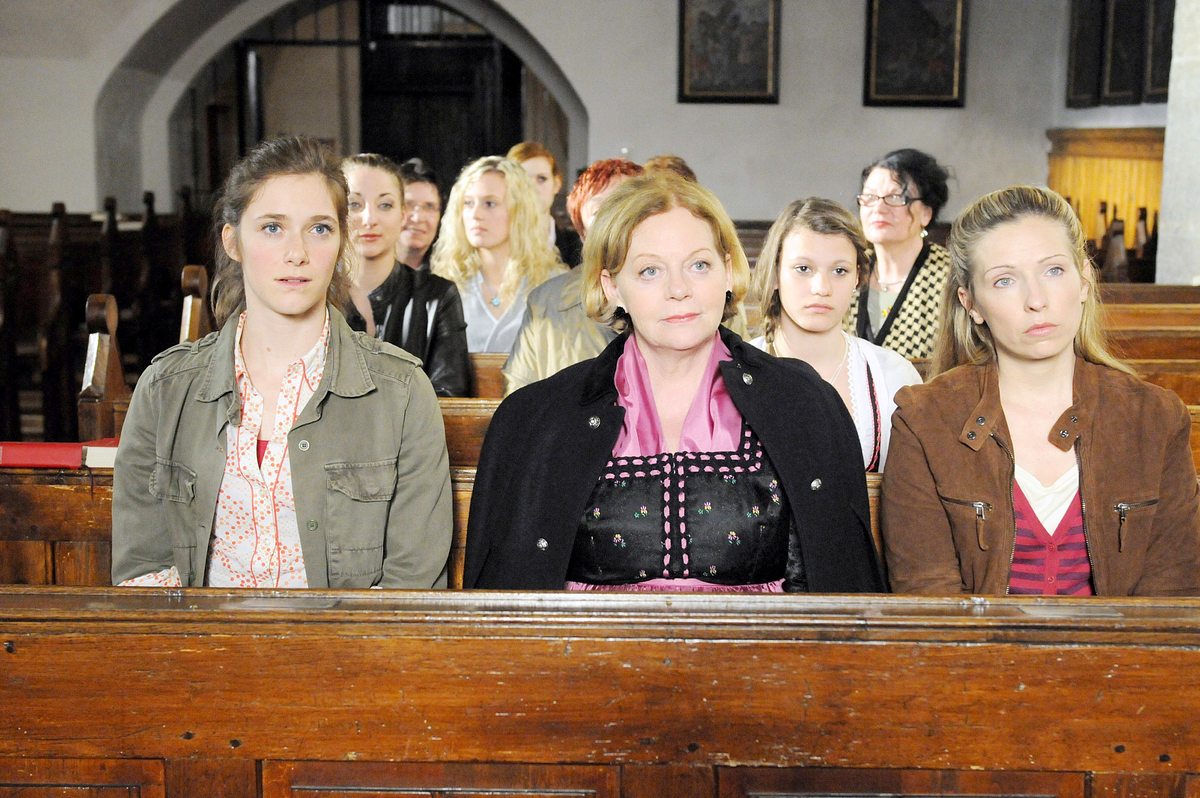 Vier Frauen und ein Todesfall vier frauen und ein todesfall
