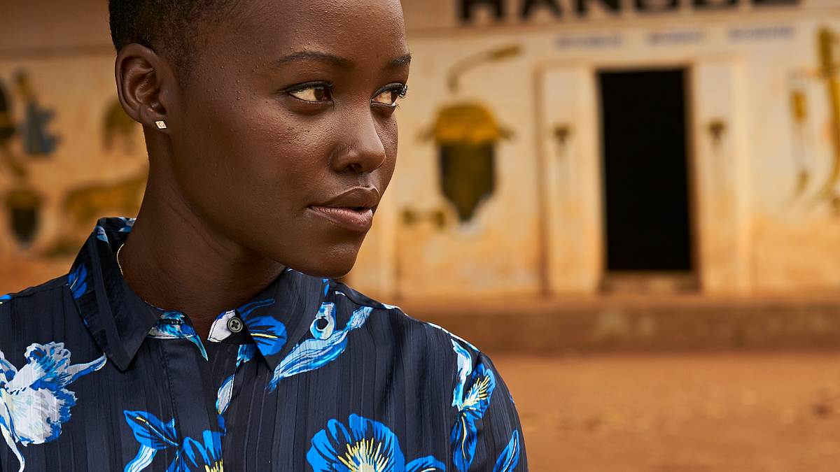 lupita nyongo auf den spuren von afrikas kriegerinnen