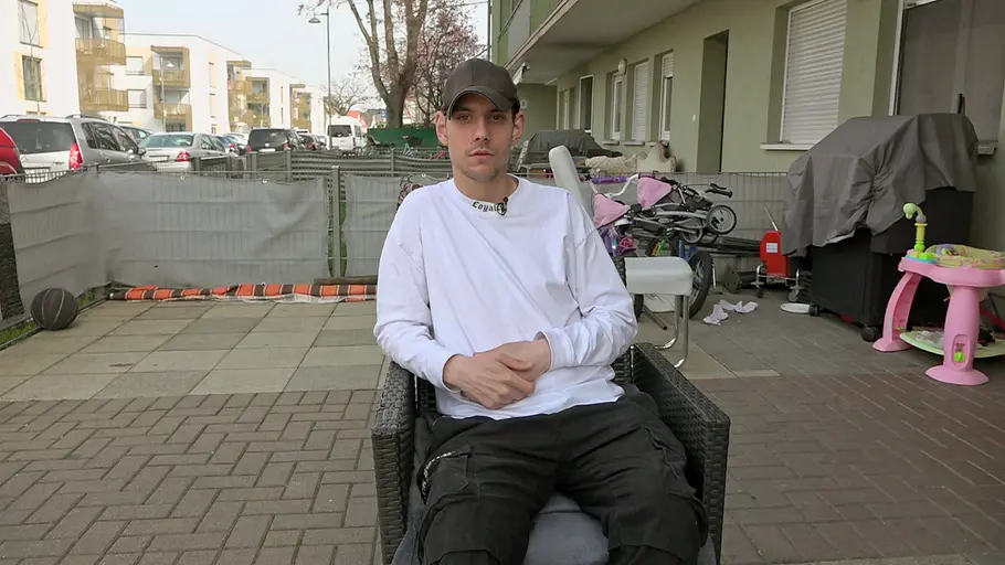 Hartz und herzlich - Tag für Tag Benz-Baracken hartz und herzlich - tag für tag benz-baracken