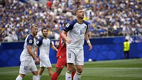 Edin Dzeko aus Bosnien und Herzegowina im Einsatz während des Spiels der Gruppe B in der ersten Runde der FIFA-Weltmeisterschaft 2026 - Foto: IMAGO / Anadolu Agency Edin Dzeko aus Bosnien und Herzegowina im Einsatz während des Spiels der Gruppe B in der ersten Runde der FIFA-Weltmeisterschaft 2026 - Foto: IMAGO / Anadolu Agency