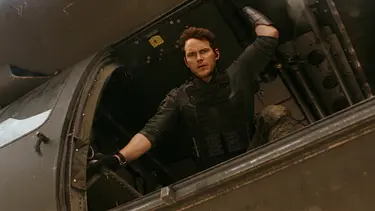 the tomorrow war - Foto: Media Press / Courtesy of Amazon Studios / © 2021 Amazon Content Services LLC / TWAR_FG_00001617_Still034R the tomorrow war - Foto: Media Press / Courtesy of Amazon Studios / © 2021 Amazon Content Services LLC / TWAR_FG_00001617_Still034R
