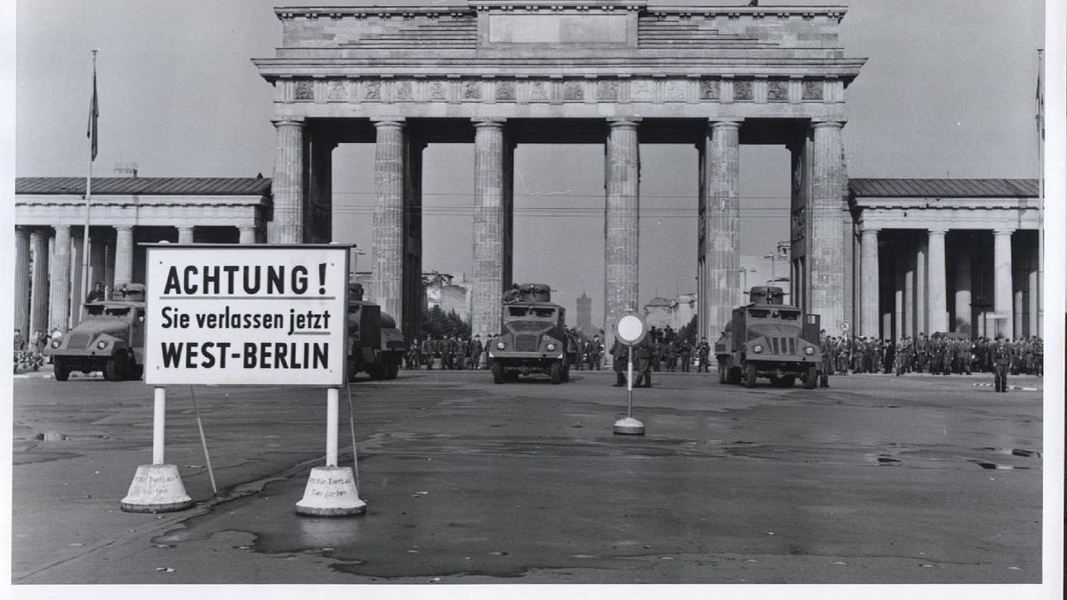 universum history