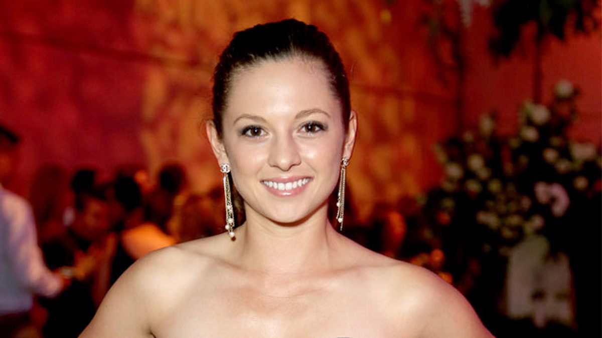 Mackenzie Rosman will nicht mehr das kleine Mädchen sein und ließ für Maxim alle Hüllen fallen. Beim Dinner bei Stephen Collins war sie nicht dabei.