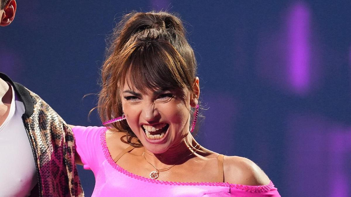 Ekaterina Leonova, hier mit wütendem Gesichtsausdruck, fehlt in Let's Dance-Show 5