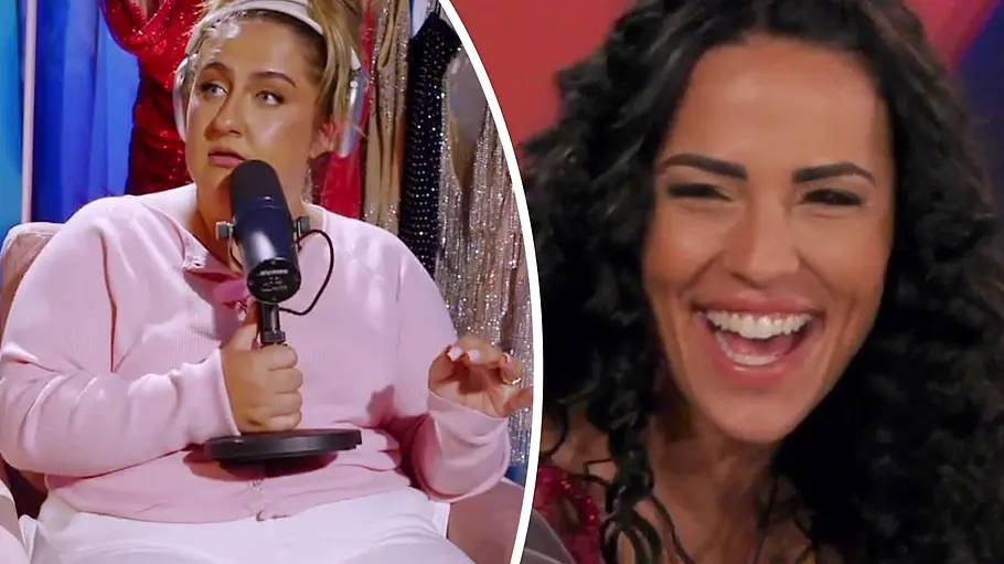 Selfiesandra und Elena Miras verstehen sich gut - eigentlich... Selfiesandra guckt geschockt. Elena Miras lacht.