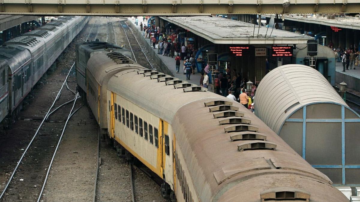 Mahatah - Side Stories from Main Stations Mahatah - Side Stories from Main Stations