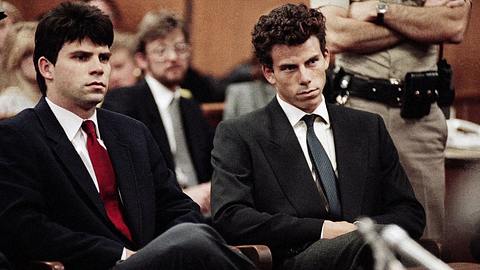 Erik und Lyle Menendez im Gerichtssaal - Foto: © A+E NETWORKS