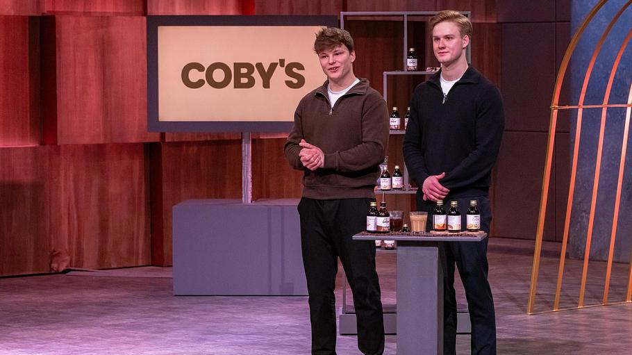 Bruno Stein (l.) und Martin Emmrich stellen ihr Start-Up Coby's vor.
