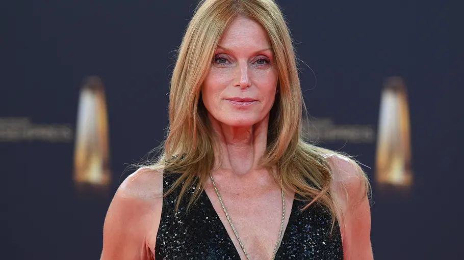 Esther Schweins gibt bei „Let's Dance“ alles! Esther Schweins im Abendkleid bei einem Event.