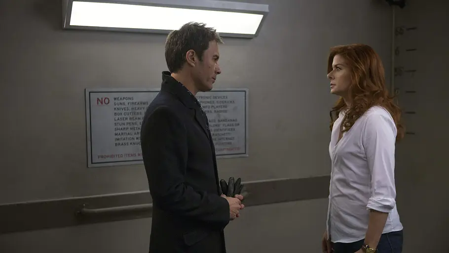 detective laura diamond