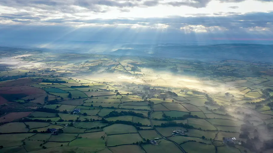 die black mountains: die nebligen hügel des nordens