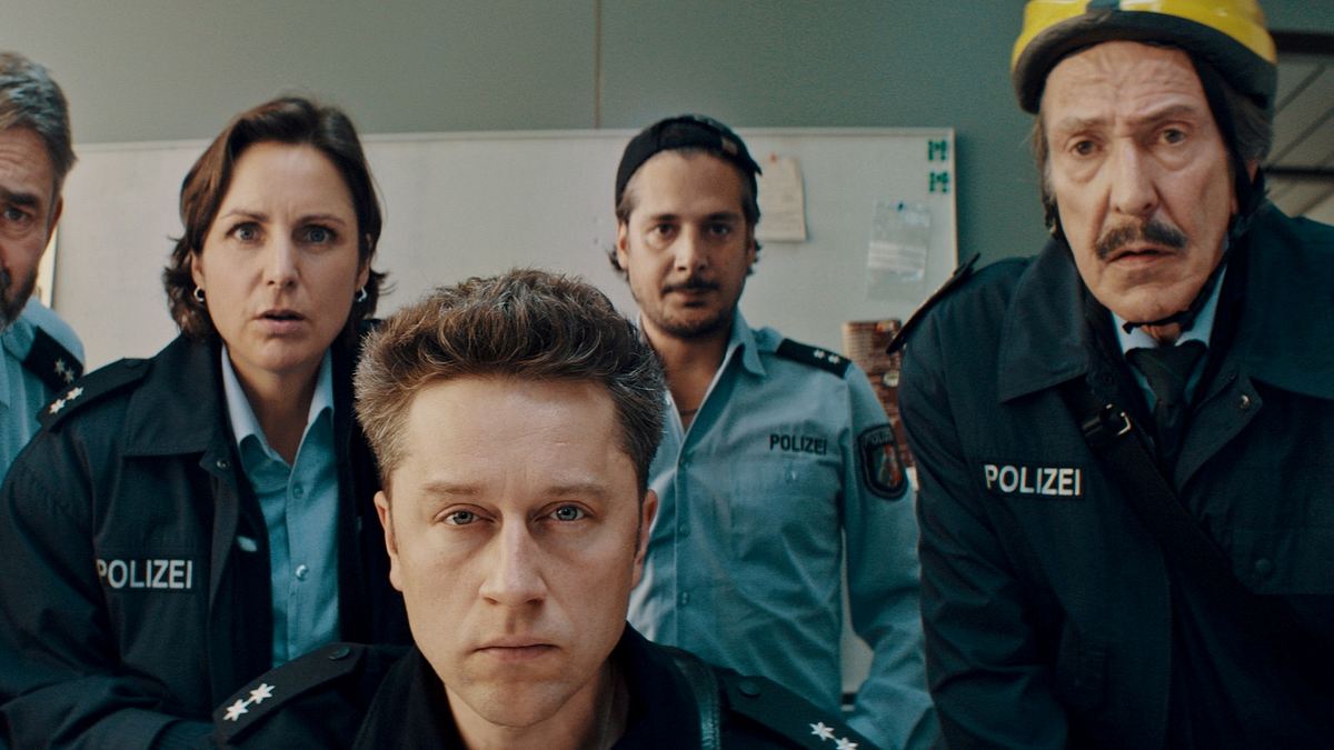 faking bullshit - krimineller als die polizei erlaubt!