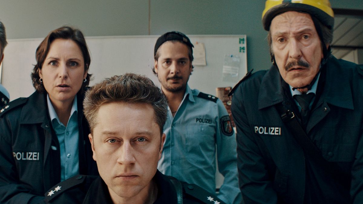 faking bullshit - krimineller als die polizei erlaubt!