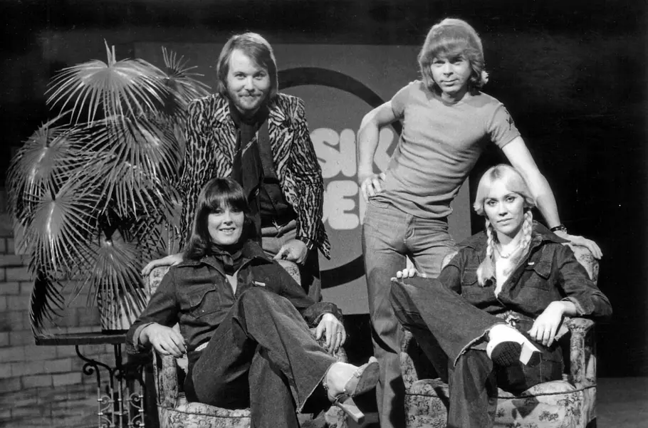 Disco Never Dies! - Musikladen-Hits für die Ewigkeit disco never dies! - musikladen-hits für die ewigkeit