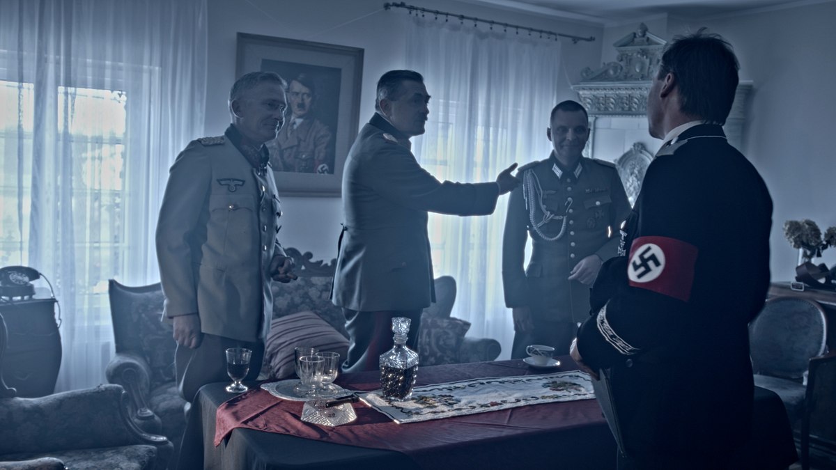 to kill a dictator