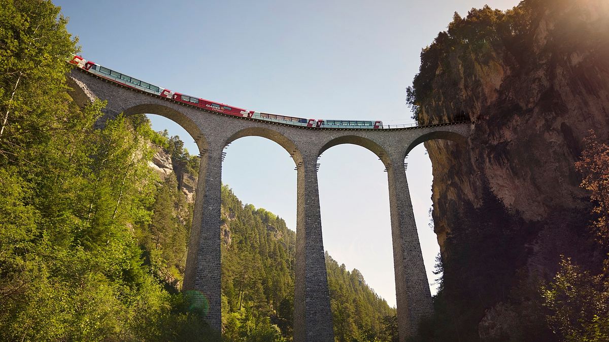 traumhafte bahnstrecken der schweiz