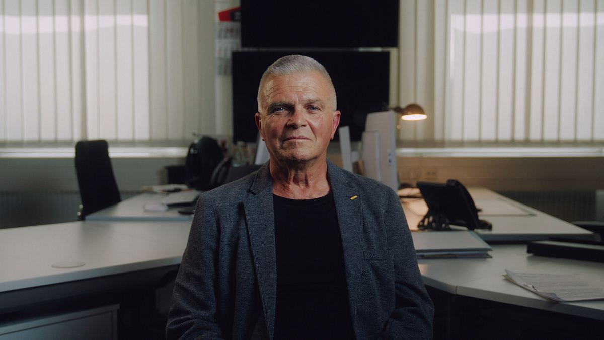 stasi-rache oder raubmord: wer erschoss hans plüschke?
