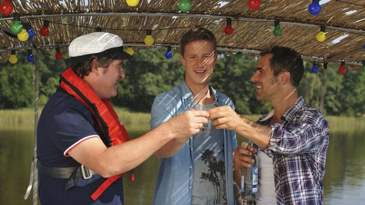 Leichtmatrosen - Drei Mann in einem Boot Leichtmatrosen - Drei Mann in einem Boot