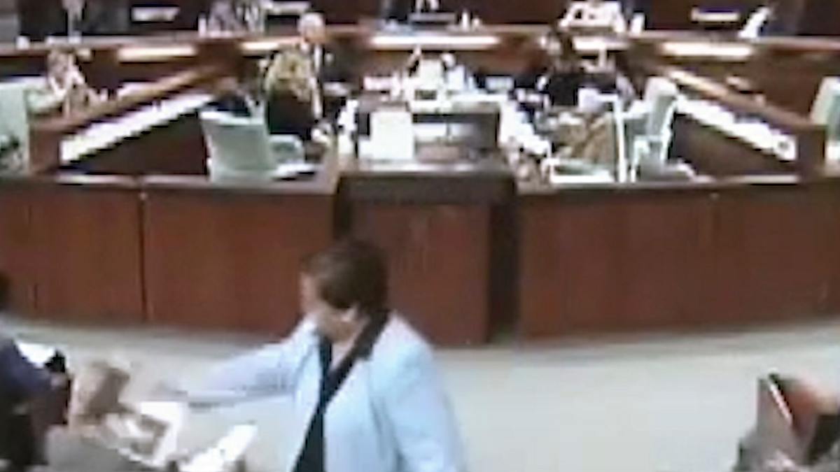 Court Cam - Auf der Anklagebank court cam - auf der anklagebank