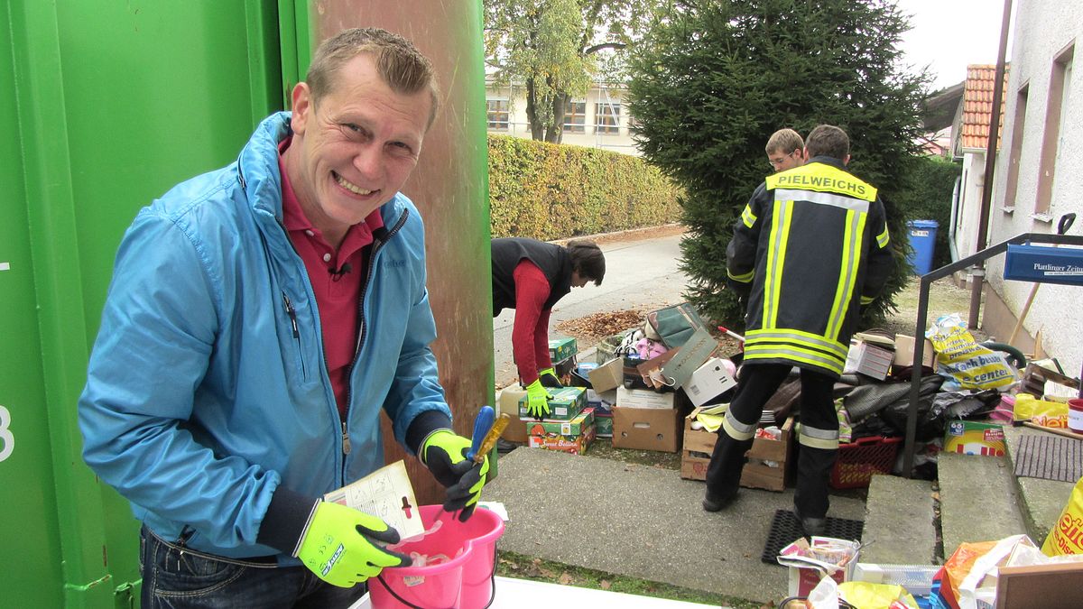der trödeltrupp - das geld liegt im keller