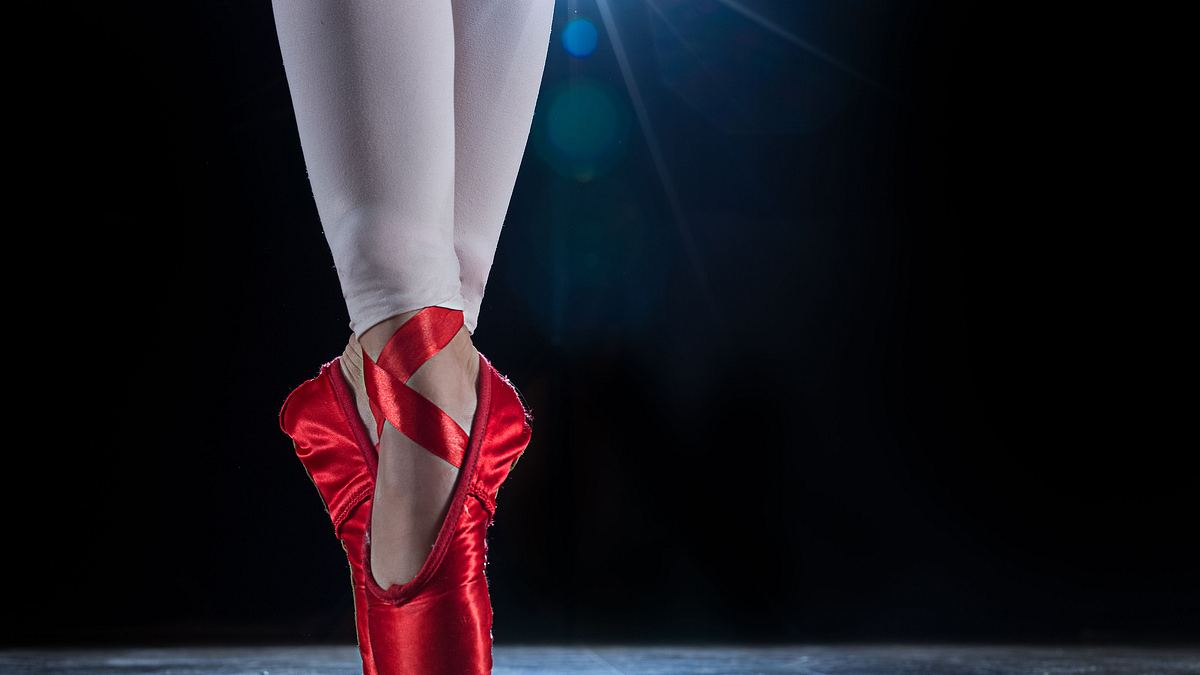 le sacre: ein ballett in 2 teilen von uwe scholz