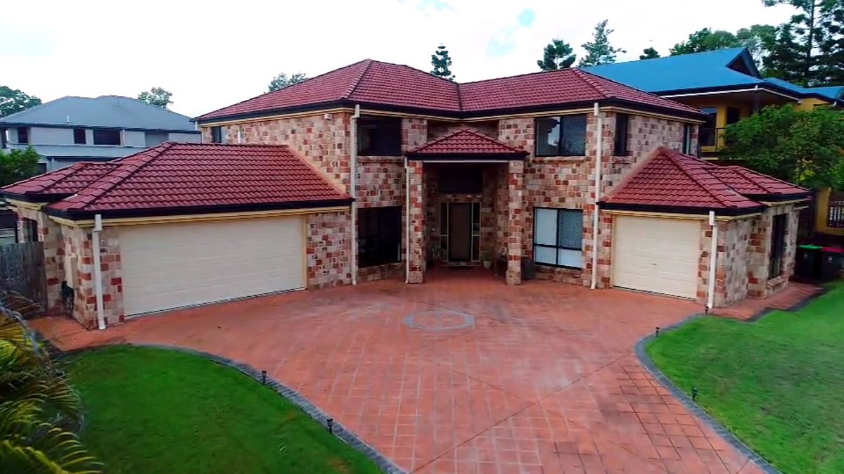 House Hunters International house hunters international