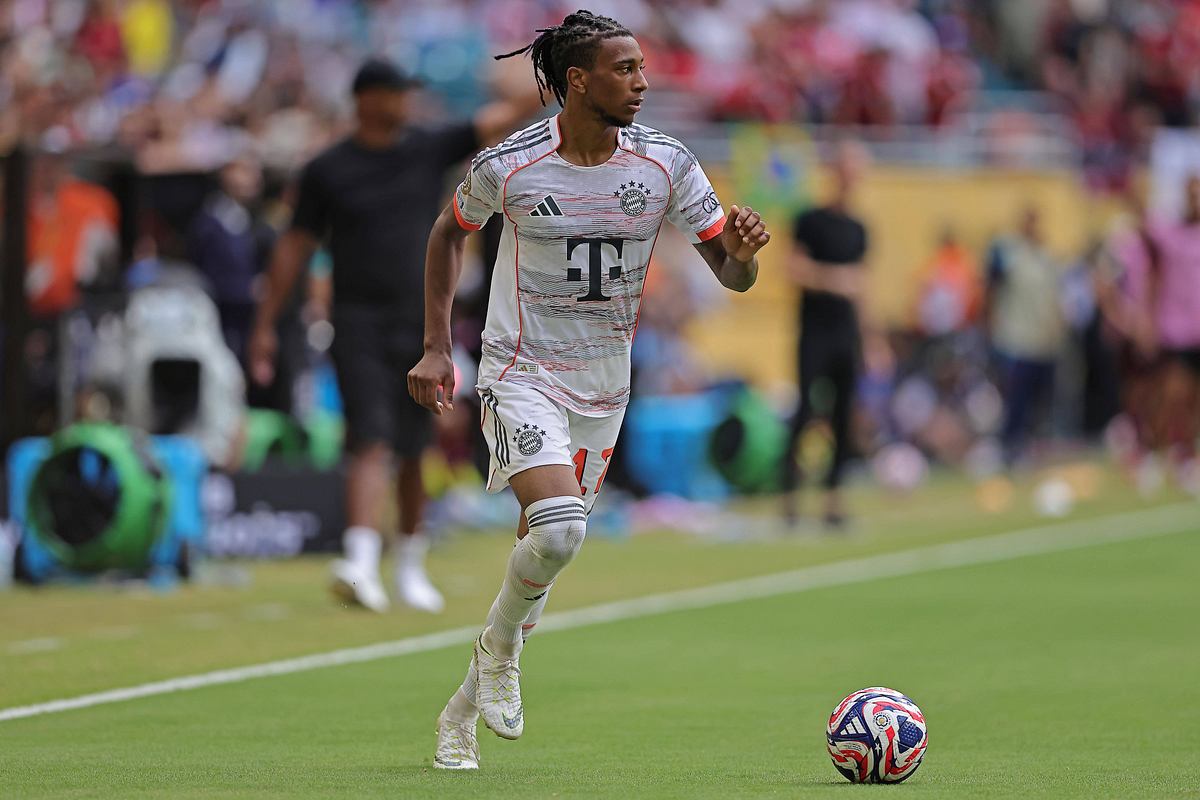 Michael Olise beim FC BAyern München während der Klub-WM