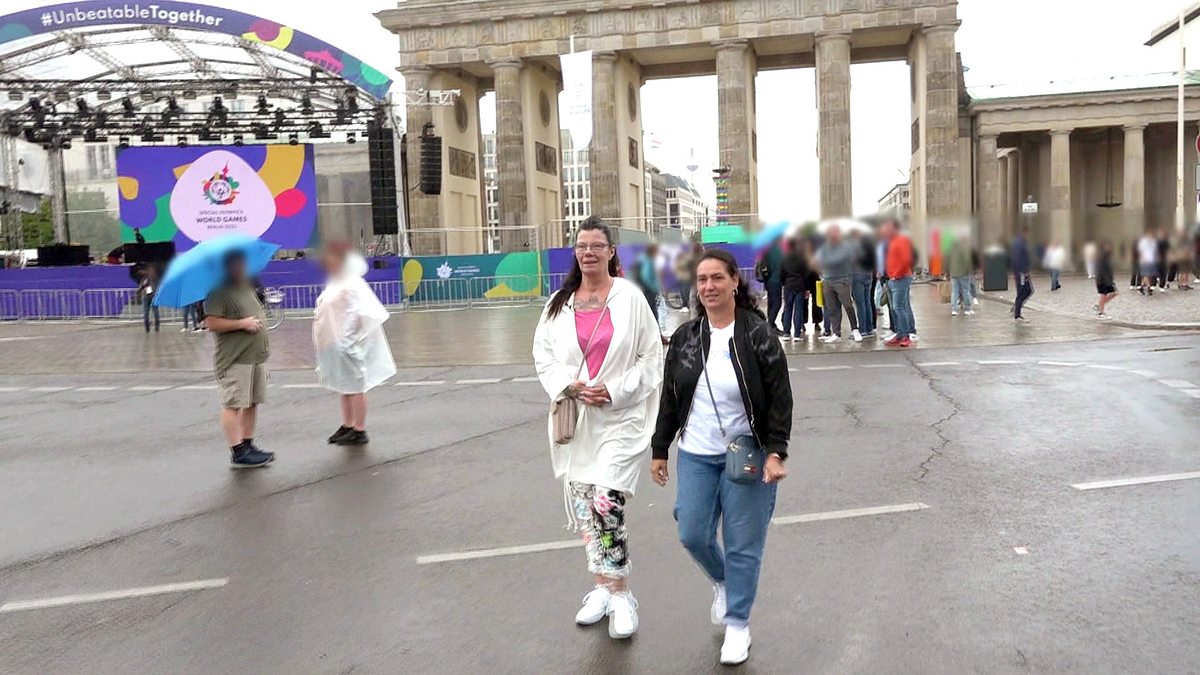 hartz und herzlich - tag für tag benz-baracken