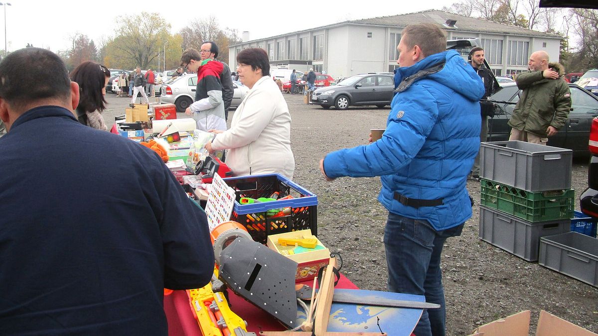 der trödeltrupp - das geld liegt im keller