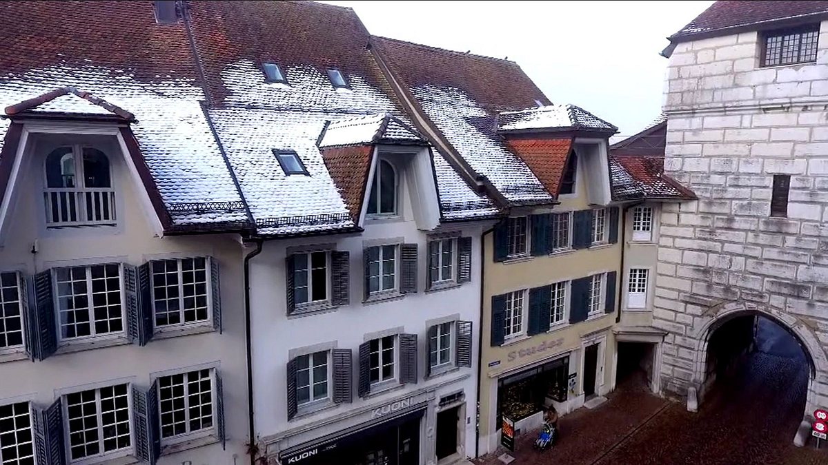 house hunters international