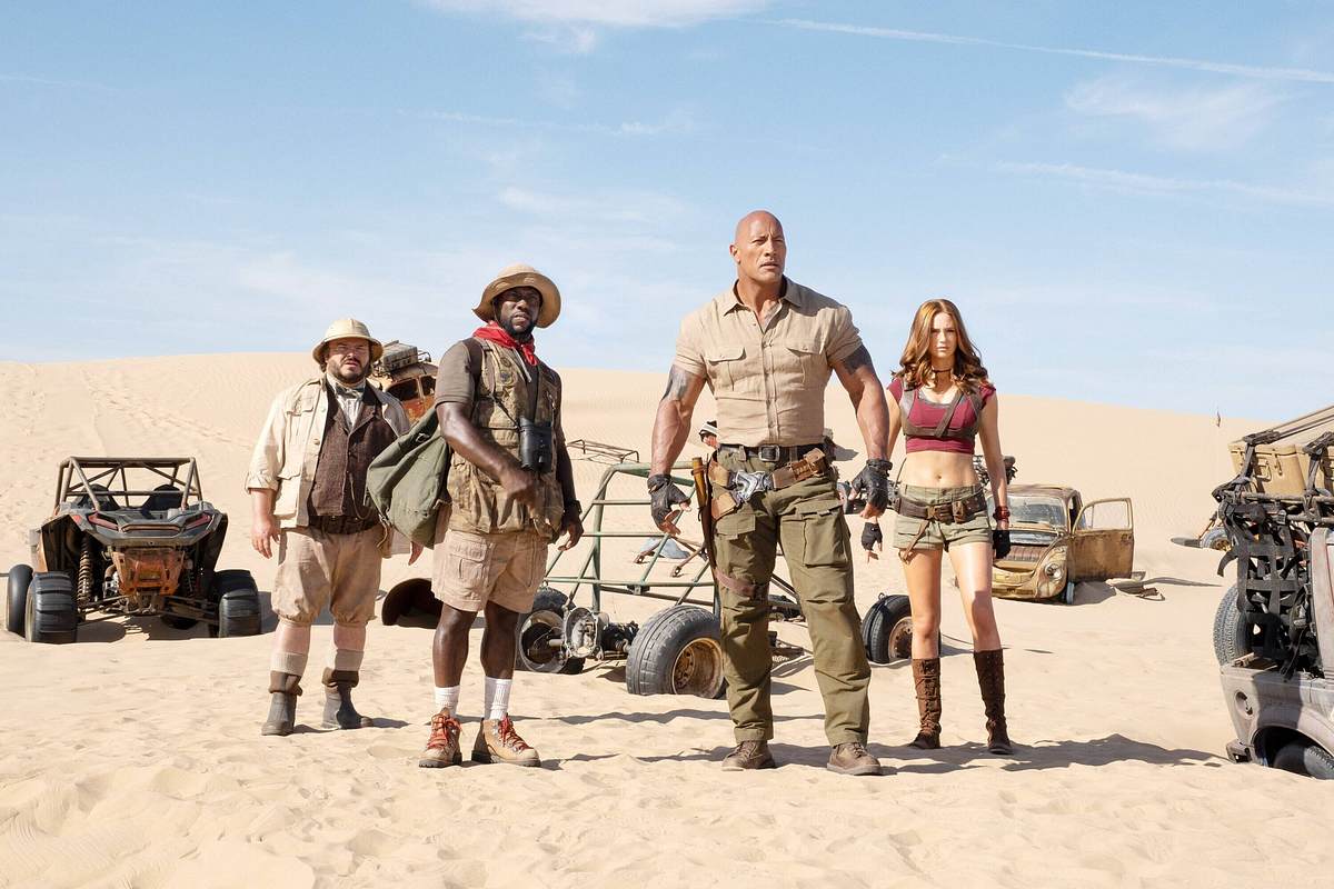 Szene aus Jumanji: The Next Level mit allen Hauptdarsteller:innen