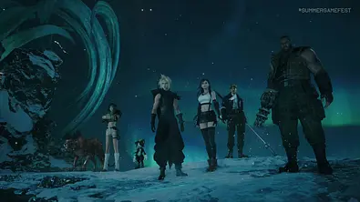 Cloud und seine Kameraden stehen mit gezückten Waffen vor Polarlichtern - Foto: Square Enix