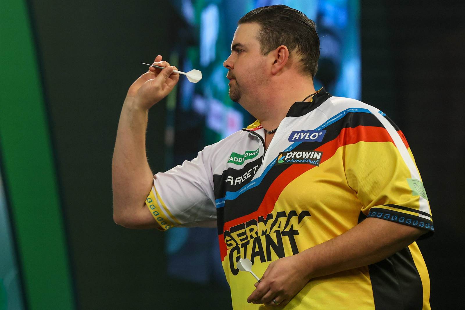 Darts WM heute am 22. Dezember live im TV & Stream: So siehst du die 2 ...