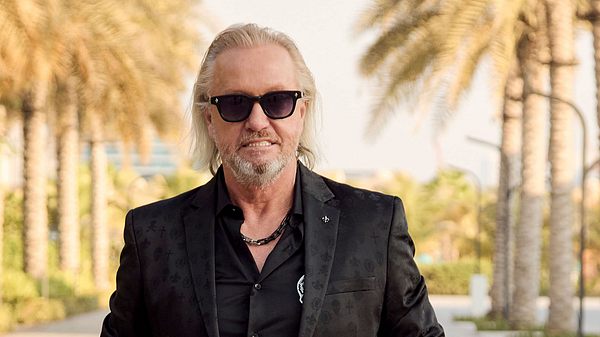 Robert Geiss: „Vibrator in der Hand“ - Peinliche Panne im Live-TV - Foto: RTLZWEI