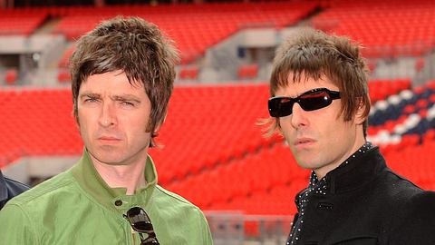 Ist es bald soweit? Bestelle dir hier die besten Oasis Alben vor der Reunion! - Foto: Getty Images / Samir Hussein / Kontributor