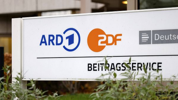GEZ-Kahlschlag! Diesen beliebten Sendern droht das Aus - Foto: Imago/ xChristophxHardtx