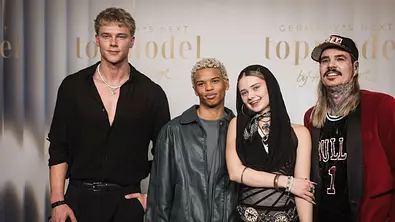 Yanek Wiese, Jayden Lack, Merret Fuxius und Jill Deimel bei der Preview zur 21. Staffel von Germany s Next Topmodel - Foto: IMAGO / PIC ONE Yanek Wiese, Jayden Lack, Merret Fuxius und Jill Deimel bei der Preview zur 21. Staffel von Germany s Next Topmodel - Foto: IMAGO / PIC ONE